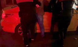 Ankara'da polisten kaçan sürücünün taksisinde uyuşturucu çıktı