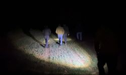 'Dur' ihtarına uymayan sürücü, aracını bırakıp ormana kaçtı