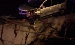 Düziçi’nde otomobil evin çatısına düştü: 4 yaralı