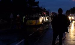 Eyüpsultan'da İETT otobüsü alev alev yandı!