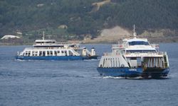 Feribot seferlerine 'fırtına' engeli