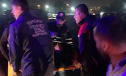 Hatay'da kaçak göçmenleri taşıyan otomobil Nehir'e devrildi!