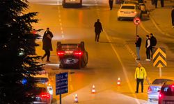 İnegöl'de iki otomobil çarpıştı: 2 yaralı