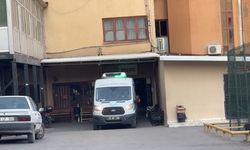 Kargo aracının altında kalarak can verdi!