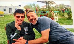 Oğluna 8 yıldır hem annelik hem babalık yapan kadın