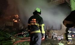 Rize’de Binanın Kömürlüğünde Yangın Söndürüldü