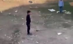 Siren testi sırasında çocuklar esas duruşa geçti