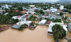 Vietnam'da Sel Can Almaya Devam Ediyor