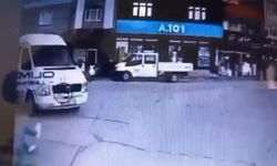 Yere düşen yaya, servis minibüsünün altında kalarak öldü