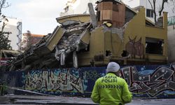 Ankara Çankaya'da Bina Çöktü!