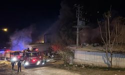 Bursa İnegöl’de Mobilya Atölyesinde Yangın