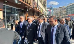 Mansur Yavaş Kilis Mitingi Öncesi Gaziantep’te Coşkuyla Karşılandı!