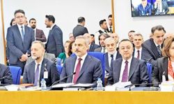 ‘Diplomasi tartışması’ bütçeyi gölgede bıraktı