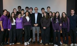 Başkan Beşikcioğlu’ndan Gençlere: “Sanatta En Büyük Rakibiniz Kendinizsiniz”