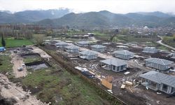 Balıkesir'de Depremzedeler İçin 40 Konut Yapılıyor!