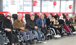 Batman'da  55 tekerlekli sandalye dağıtıldı