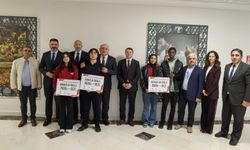 Bilgi yarışmasında dereceye giren öğrenciler ödüllendirildi