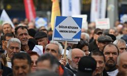 CHP Lideri Özel, Bütçe Hakkı Mitinginde Emeklilere Destek Çağrısı Yaptı