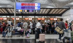 Türkiye’nin Havalimanı Yolcu ve Yük Trafiği 2025’te Rekor Kırıyor