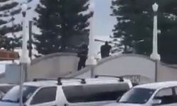 Avustralya’da plajda silahlı saldırı