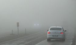 Bartın’da yoğun sis trafiği yavaşlattı