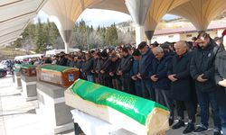 Beypazarı’ndaki Feci Kazada Ölen Anne, Baba ve Bebek Toprağa Verildi