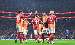 Galatasaray devreyi lider olarak kapattı