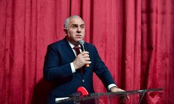 Özel çocuklardan tiyatro ve müzik gösterisi