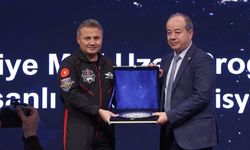 Uzaya Giden İlk Türk Astronot Alper Gezeravcı, YTÜ'ye Gitti