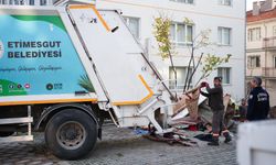 Etimesgut’ta Çöp ve Eşya Birikimine Müdahale!