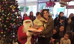 İskenderun’da Noel Ayini: Çocuklara Noel Baba Sürprizi