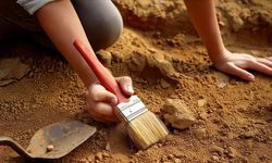 İtalya'da 200 Milyon Yıllık Dinozor Ayak İzleri Ortaya Çıktı