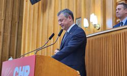 CHP’de Özarslan tartışması: Gözler Özgür Özel’in açıklamasında!