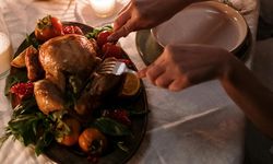 Hindi Eti Nasıl Pişirilir? Yılbaşı Sofraları İçin Şefin Önerileri