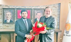 AK Parti’de bayrak değişimi: “Etimesgut Yasin Şankazan’a emanet”