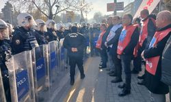 Birleşik Kamu-İş’in Basın Açıklamasına Polis Müdahalesi!
