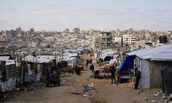 İsrail, ateşkese rağmen Gazze'ye saldırılarına devam ediyor