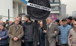 Alevi derneklerinden, İl Başkanlığı önüne siyah çelenk