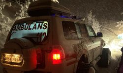 Amasya’da Karla Kaplı Köye Paletli Ambulansla Sağlık Ulaşımı
