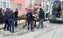 Balkondan düşen kadın yaralandı