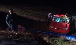 Beypazarı’nda Şarampole Uçan Otomobilde 3 Yaralı