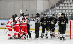 Buz Hokeyi U18 Kadın Milli Takımı, Yeni Zelanda’yı  mağlup etti