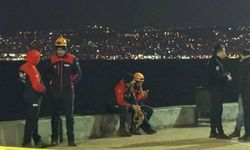 Denizde dalgıç kıyafetli erkek cesedi buldu