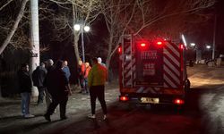 Eskişehir’de araç, Porsuk Çayı'na düştü