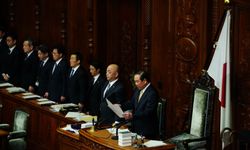 Meclis erken genel seçim için feshedildi