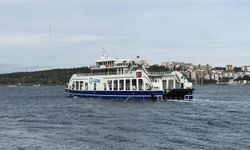 Olumsuz Hava Feribot Seferlerini Durdurdu: Bozcaada ve Gökçeada’ya Ulaşım Yok