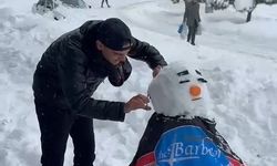 Şırnak’ta Kuaförden Kardan Adama Tıraş Sürprizi