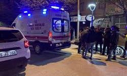 Burdur’da Eğlence Mekanında Bıçaklı Kavga: 2 Yaralı, 1 Gözaltı