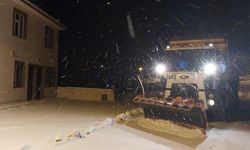 Kalecik’te Karla Mücadele Gece Boyu Sürdü