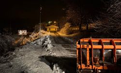 Kızılcahamam’da Karla Mücadele Gece Gündüz Sürüyor